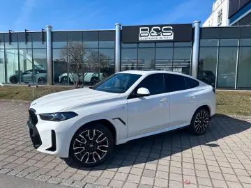 BMW X6 30d xDr M Sport ACC HUD PANO HARMAN AHK