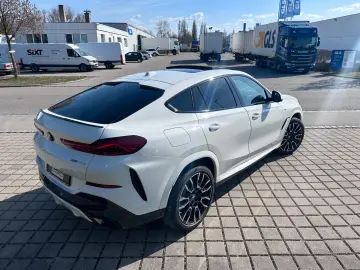 BMW X6 30d xDr M Sport ACC HUD PANO HARMAN AHK