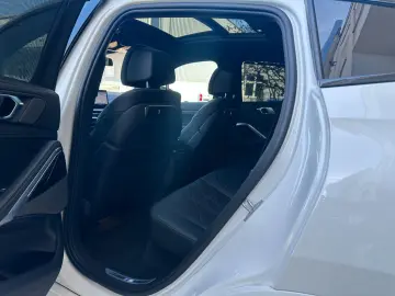 BMW X6 30d xDr M Sport ACC HUD PANO HARMAN AHK