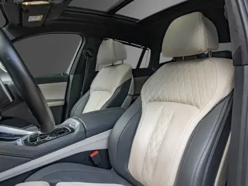 BMW X6 30 d xDrive M Pano 22 HUD Indiv Garanti-28