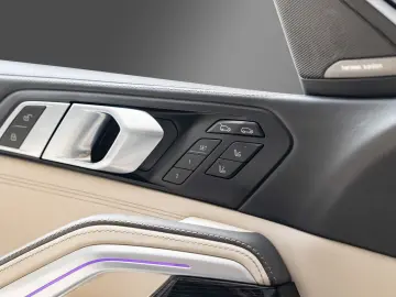 BMW X6 30 d xDrive M Pano 22 HUD Indiv Garanti-28