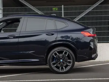BMW X4 M40d M Sport 360  HUD PANO Standheiz. AHK