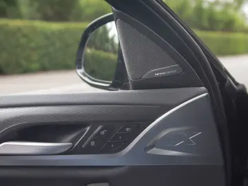 BMW X4 M40d M Sport 360  HUD PANO Standheiz. AHK