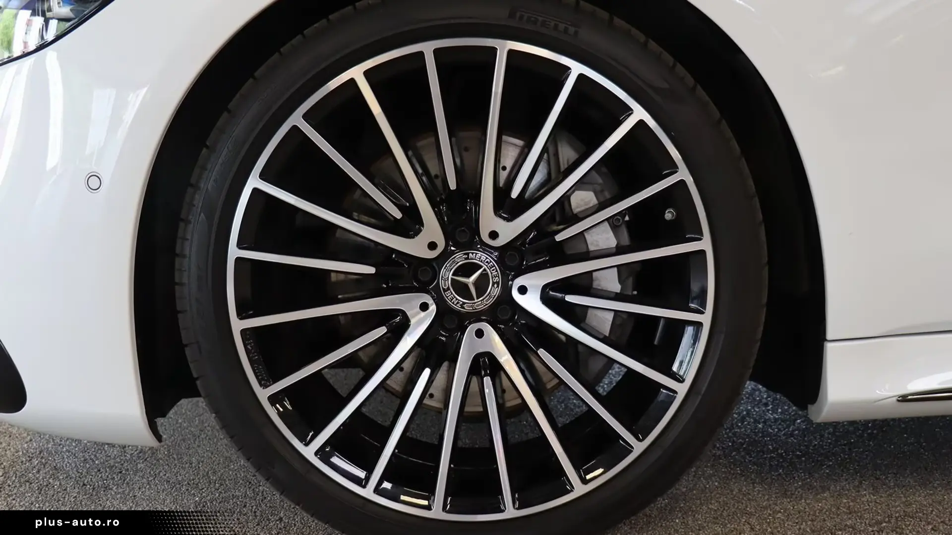 Mercedes-Benz S 350d 4M Long AMG   Finanțare Leasing
