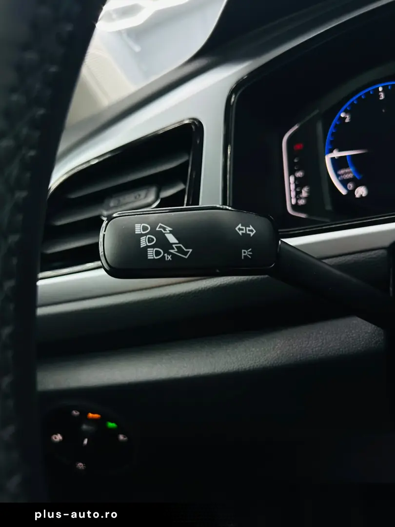 VOLKSWAGEN T-ROC 2022 2.0D E6 Garantie 12 Luni Rate Avans 0