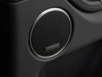 LAND ROVER Discovery Sport P270e Dynamic SE