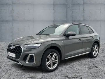 AUDI Q5 50TFSI e QU S-TR S-LINE MATRIX NAV SHZ RFK VC