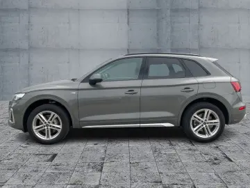 AUDI Q5 50TFSI e QU S-TR S-LINE MATRIX NAV SHZ RFK VC