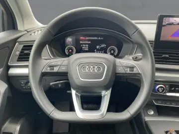 AUDI Q5 50TFSI e QU S-TR S-LINE MATRIX NAV SHZ RFK VC