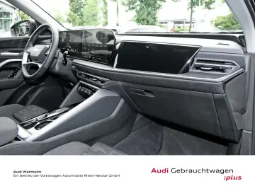 AUDI Q5 neues Model 40 TFSI AHK LED Kamera UVM