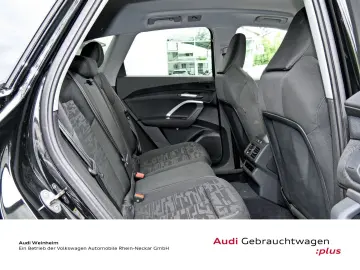 AUDI Q5 neues Model 40 TFSI AHK LED Kamera UVM