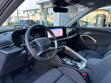 AUDI Q5 2.0TFSI VIRTUAL KAMERA LED NEUES MODEL ACC
