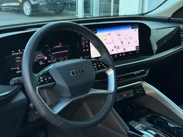AUDI Q5 2.0TFSI VIRTUAL KAMERA LED NEUES MODEL ACC