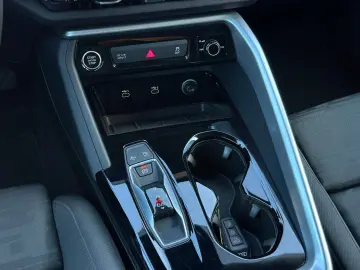 AUDI Q5 2.0TFSI VIRTUAL KAMERA LED NEUES MODEL ACC