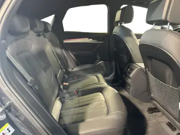 AUDI Q5 Sportback 50 TFSI e ADVANCED QUATTRO MATRIX P