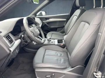 AUDI Q5 50 TFSI e S line business qu. S tr. Matrix 20