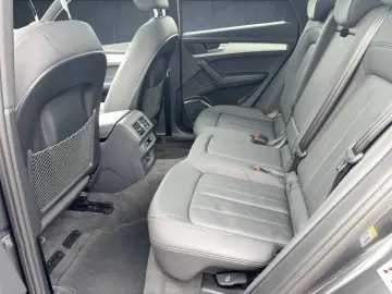 AUDI Q5 50 TFSI e S line business qu. S tr. Matrix 20