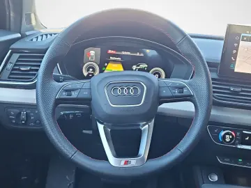 AUDI Q5 TFSI 50 e S tronic quattro S line Business Na