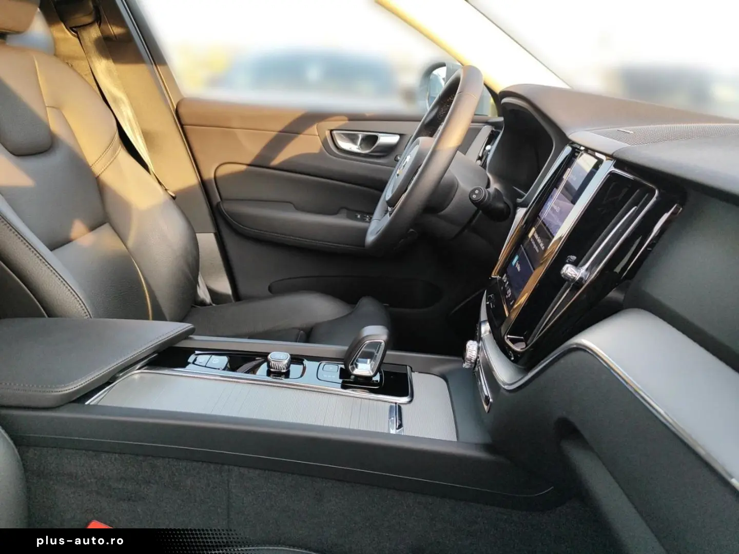 VOLVO XC60 T6 Plus Bright Plug-In Hybrid AWD El. Panod