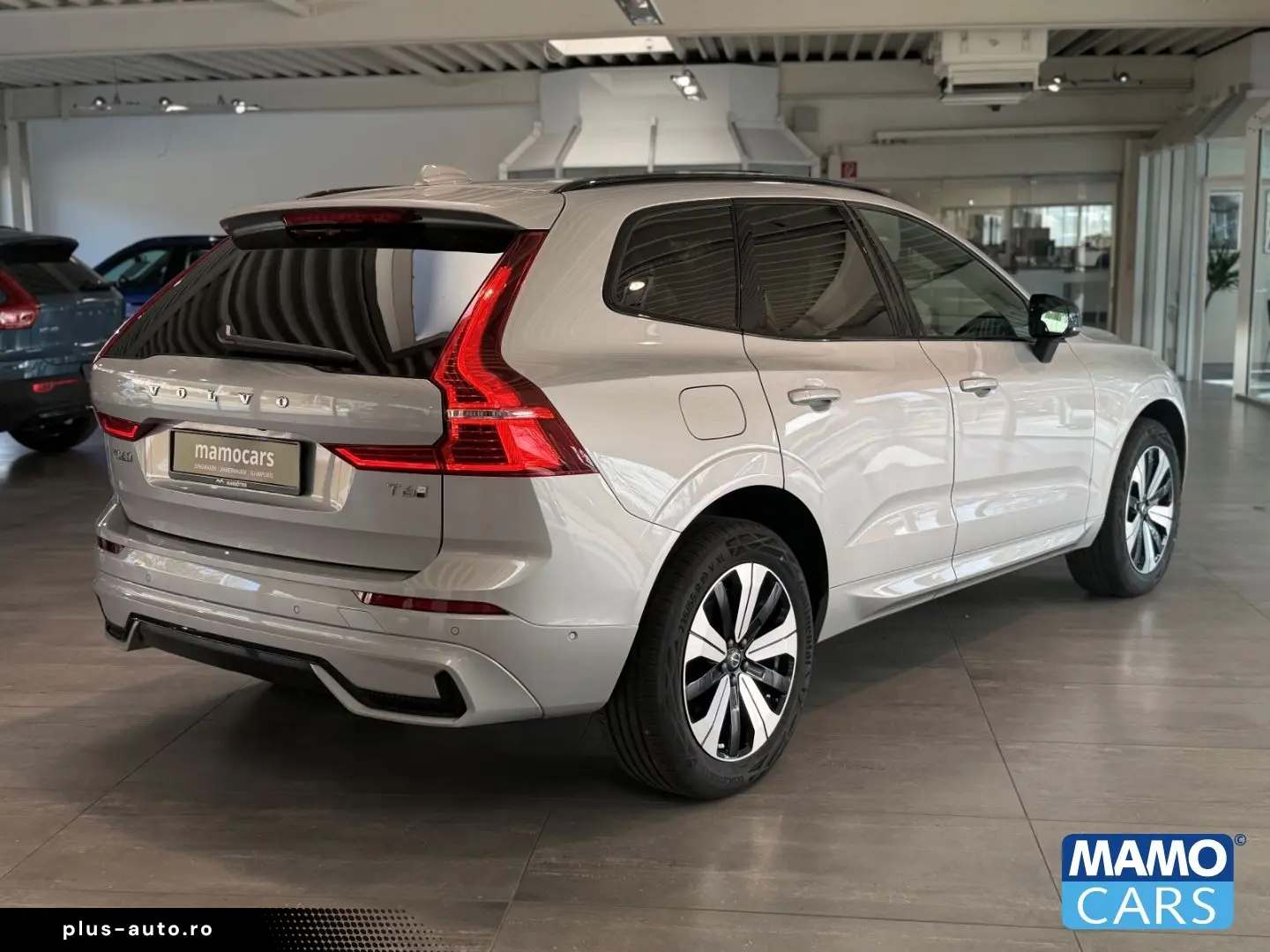 VOLVO XC60 T6 AWD Plus Dark ACC BLIS 360  HUD PANO