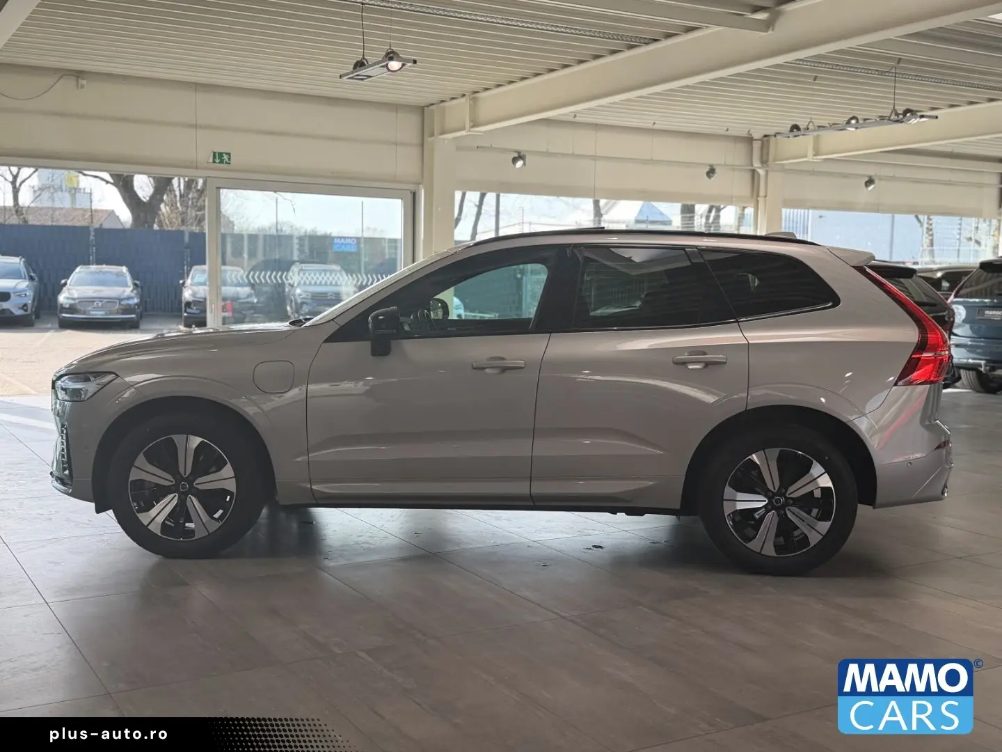 VOLVO XC60 T6 AWD Plus Dark ACC BLIS 360  HUD PANO