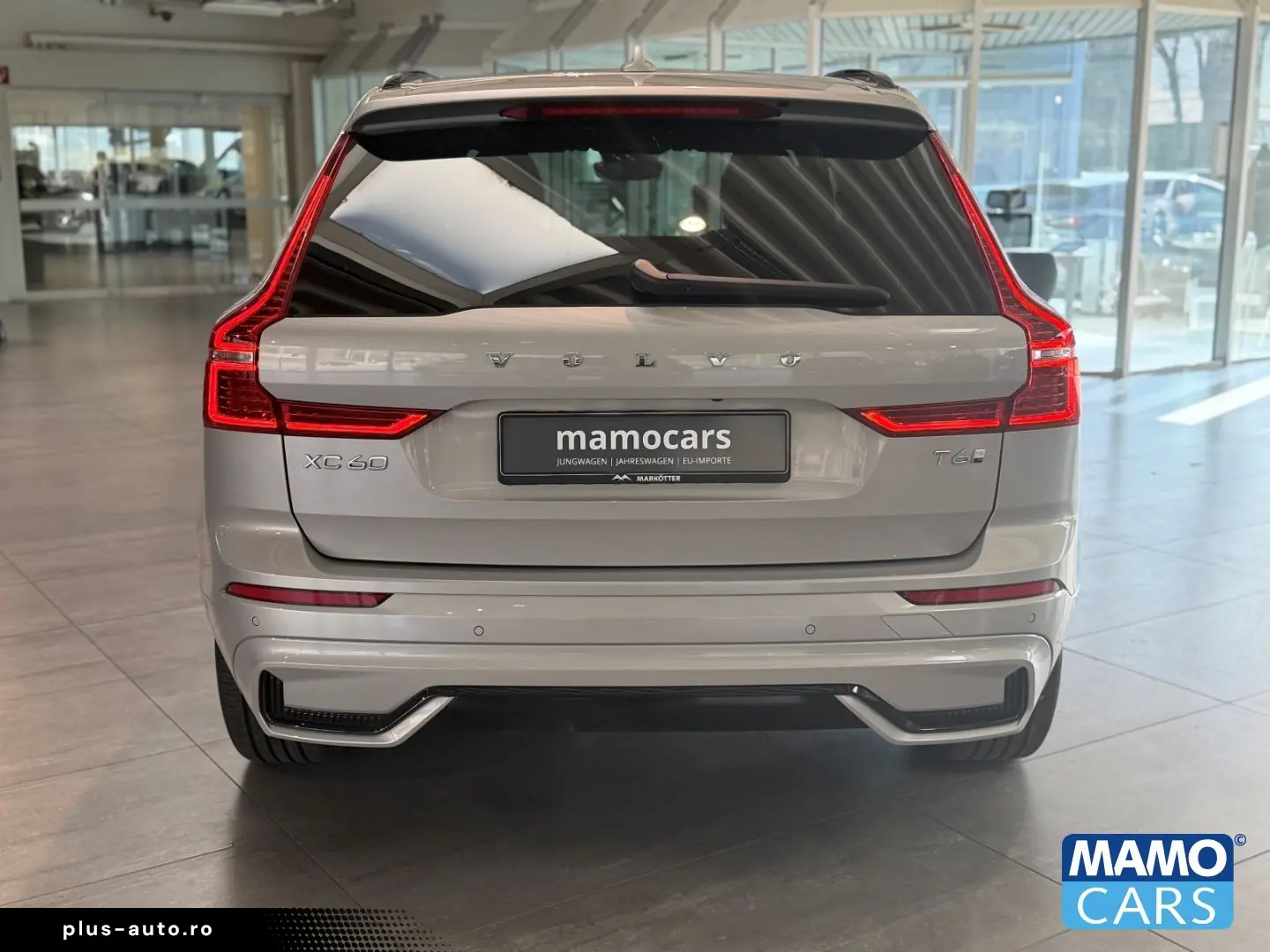 VOLVO XC60 T6 AWD Plus Dark ACC BLIS 360  HUD PANO