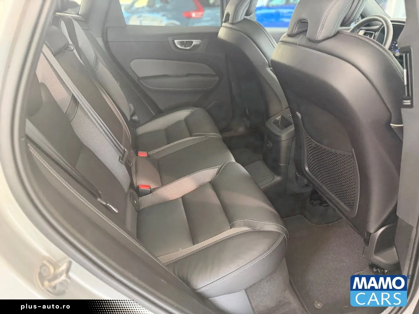 VOLVO XC60 T6 AWD Plus Dark ACC BLIS 360  HUD PANO