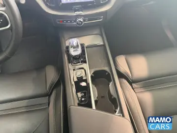 VOLVO XC60 T6 AWD Plus Dark ACC BLIS 360  HUD PANO