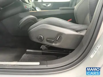 VOLVO XC60 T6 AWD Plus Dark ACC BLIS 360  HUD PANO