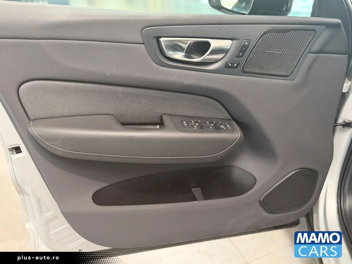 VOLVO XC60 T6 AWD Plus Dark ACC BLIS 360  HUD PANO