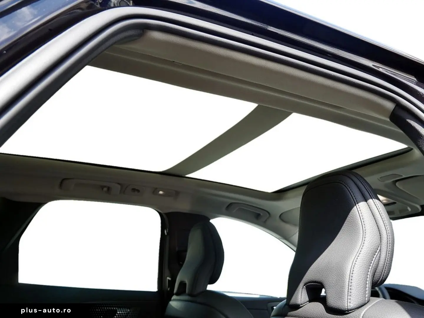 VOLVO XC60 2.0 Plus Bright Recharge Plug-In Hybrid AWD
