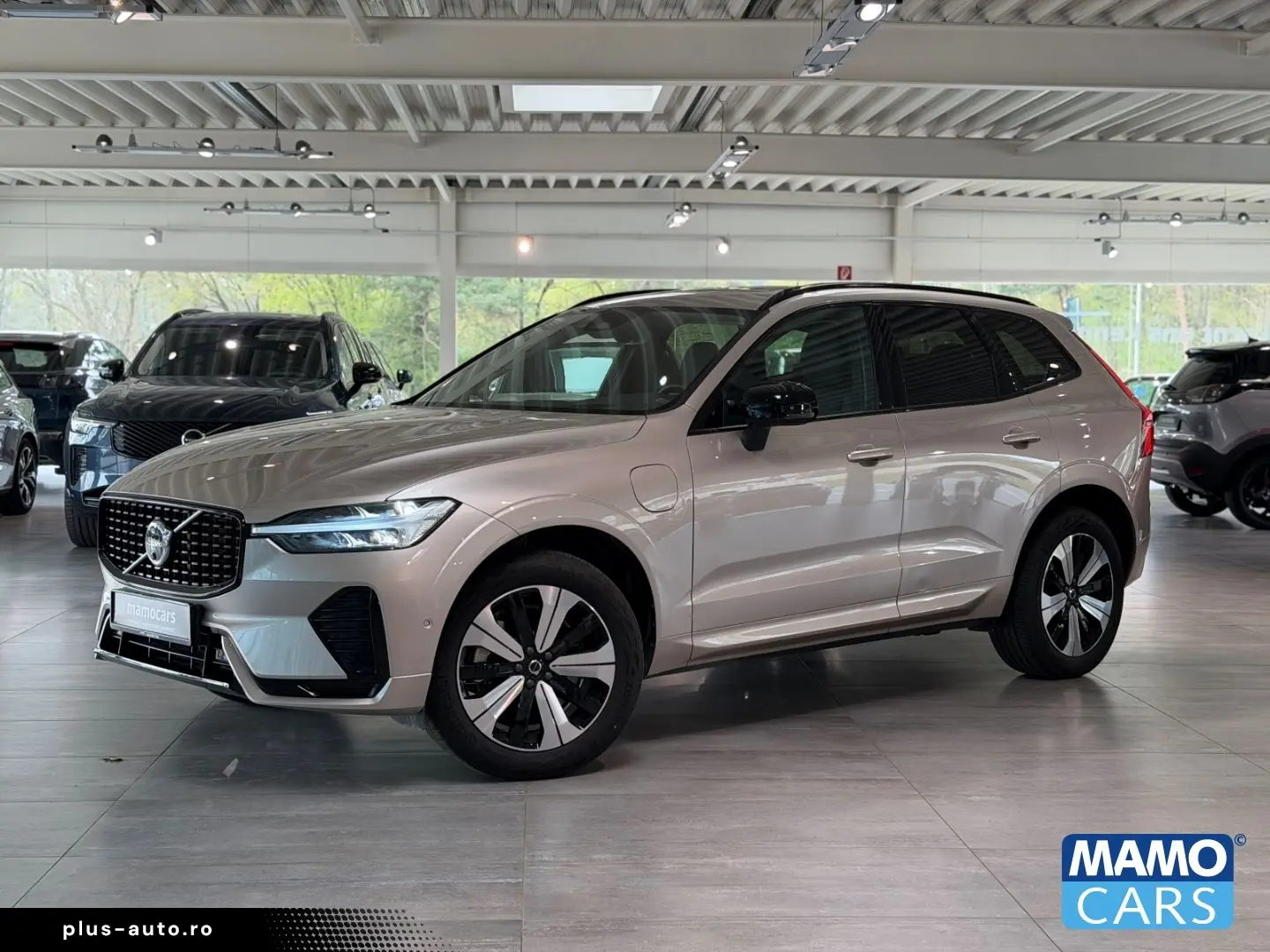 VOLVO XC60 T6 AWD Plus Dark Recharge ACC BLIS PANO HUD