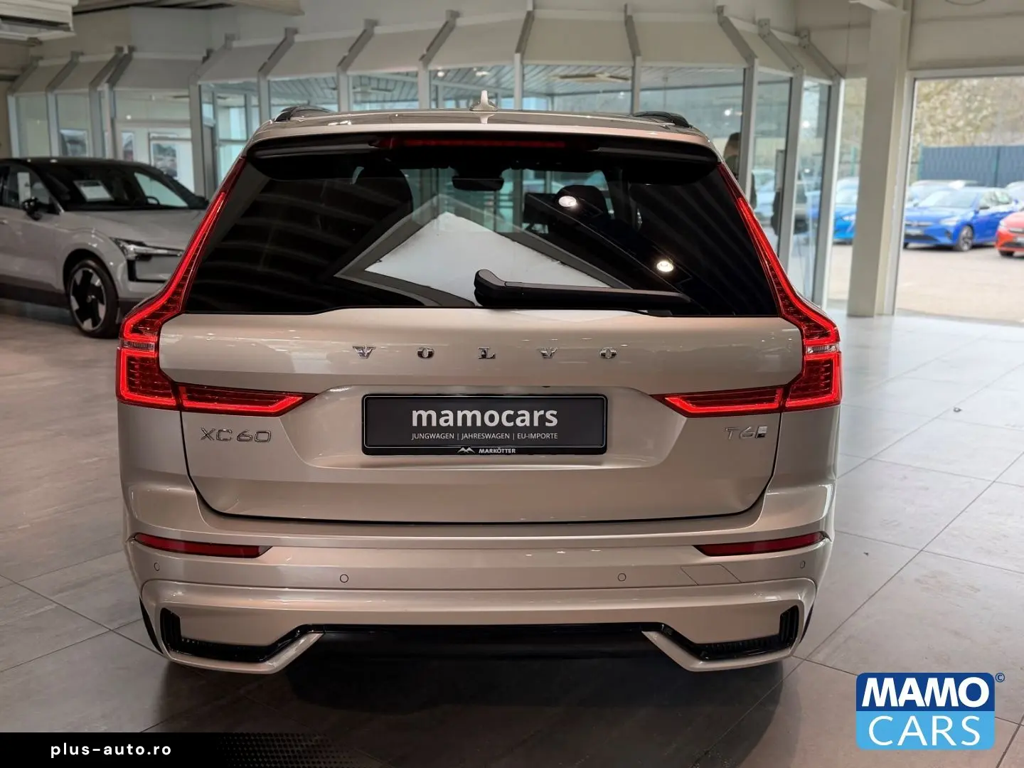VOLVO XC60 T6 AWD Plus Dark Recharge ACC BLIS PANO HUD