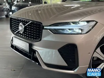 VOLVO XC60 T6 AWD Plus Dark Recharge ACC BLIS PANO HUD