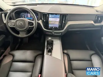 VOLVO XC60 T6 AWD Plus Dark Recharge ACC BLIS PANO HUD