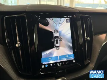 VOLVO XC60 T6 AWD Plus Dark Recharge ACC BLIS PANO HUD