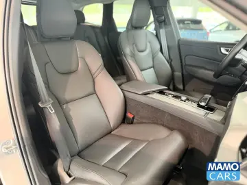 VOLVO XC60 T6 AWD Plus Dark Recharge ACC BLIS PANO HUD
