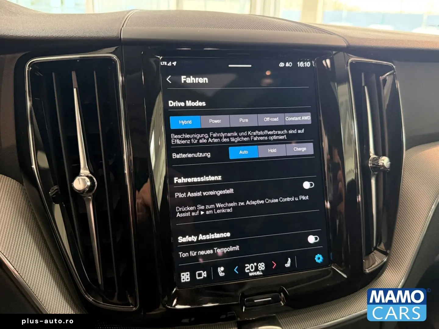 VOLVO XC60 T6 AWD Plus Dark Recharge ACC BLIS PANO HUD