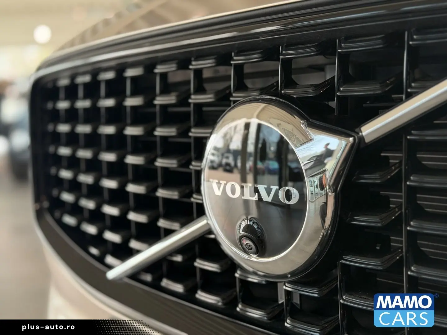 VOLVO XC60 T6 AWD Plus Dark Recharge ACC BLIS PANO HUD