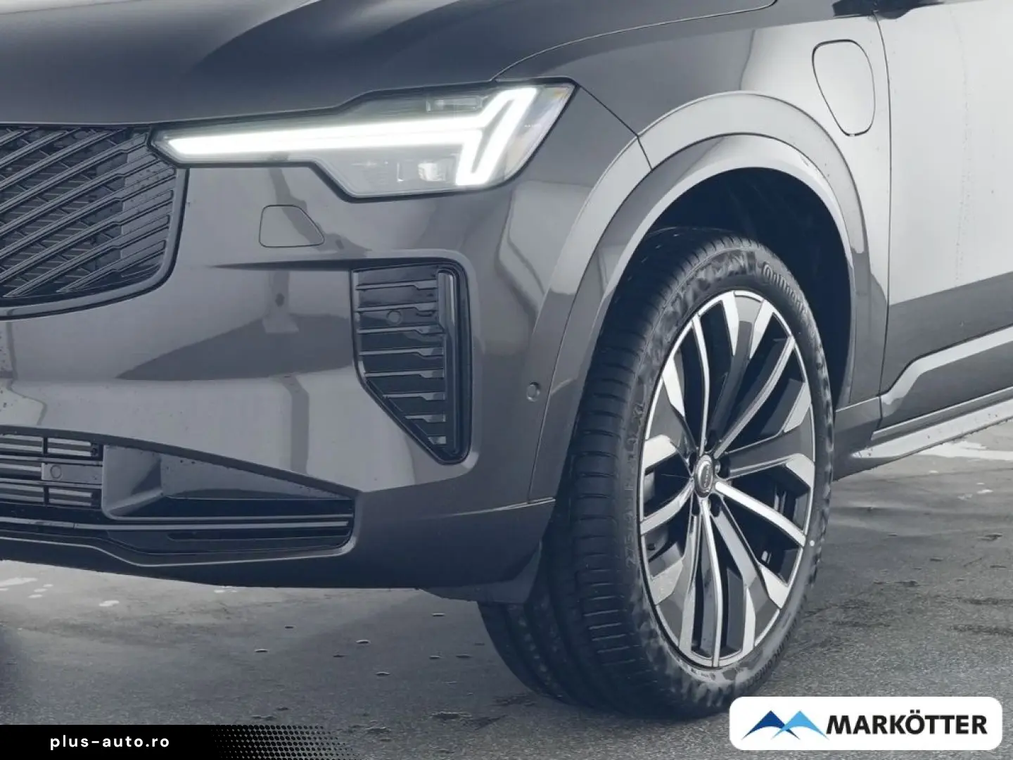 VOLVO XC90 T8 AWD Plus Dark Recharge ACC Pano HUD 360