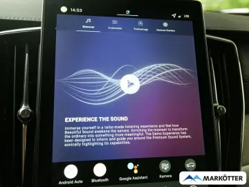 VOLVO XC90 T8 AWD Recharge Plus Bright 7-Sitzer PANO
