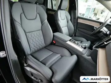 VOLVO XC90 T8 AWD Recharge Plus Bright 7-Sitzer PANO