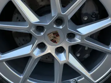 PORSCHE 992 911 Carrera Sportsitze Plus 360  SHZ