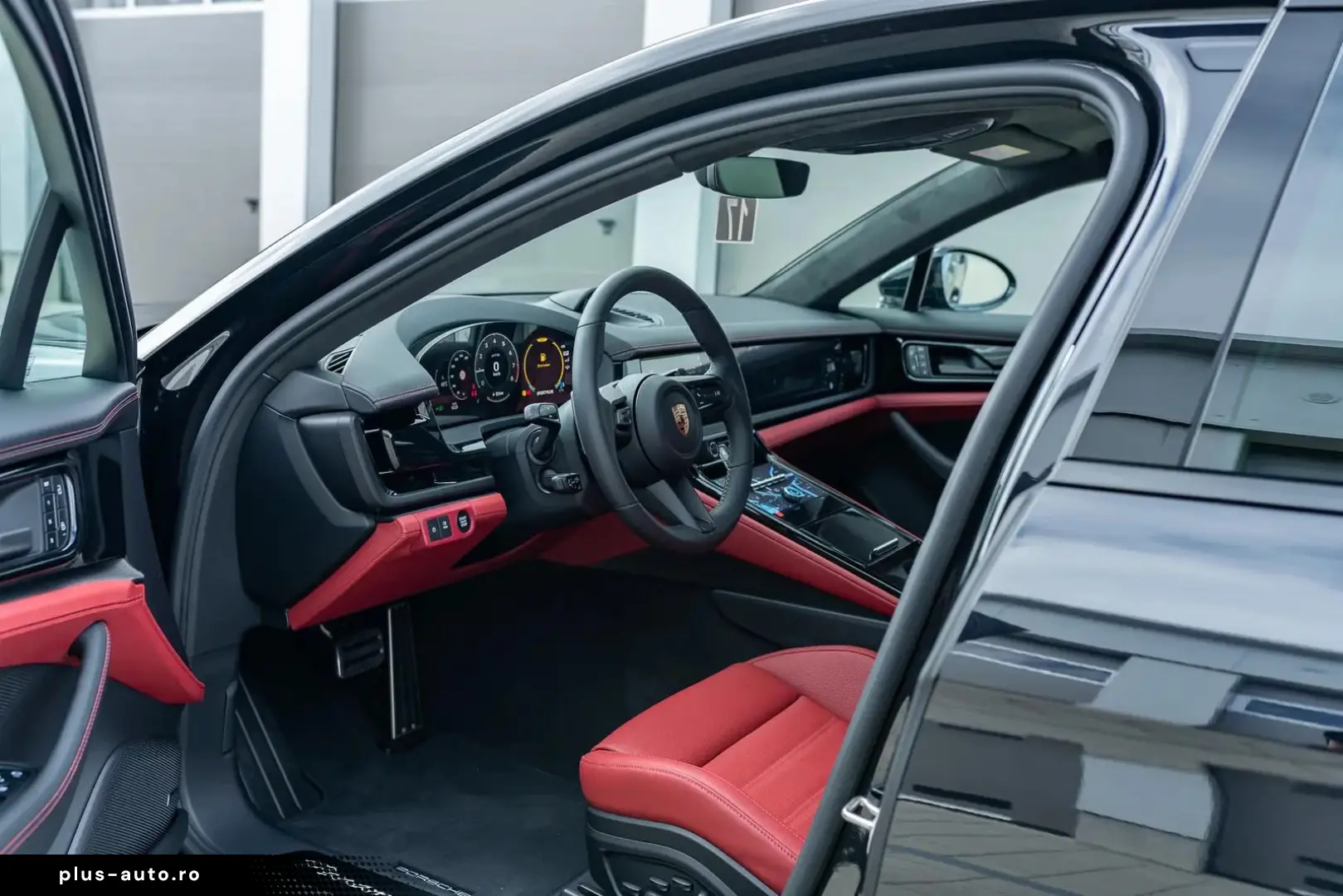 Porsche Panamera GTS   PD26   TV   18-Way