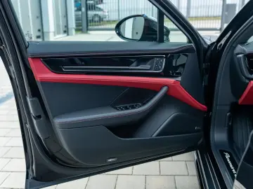 Porsche Panamera GTS   PD26   TV   18-Way