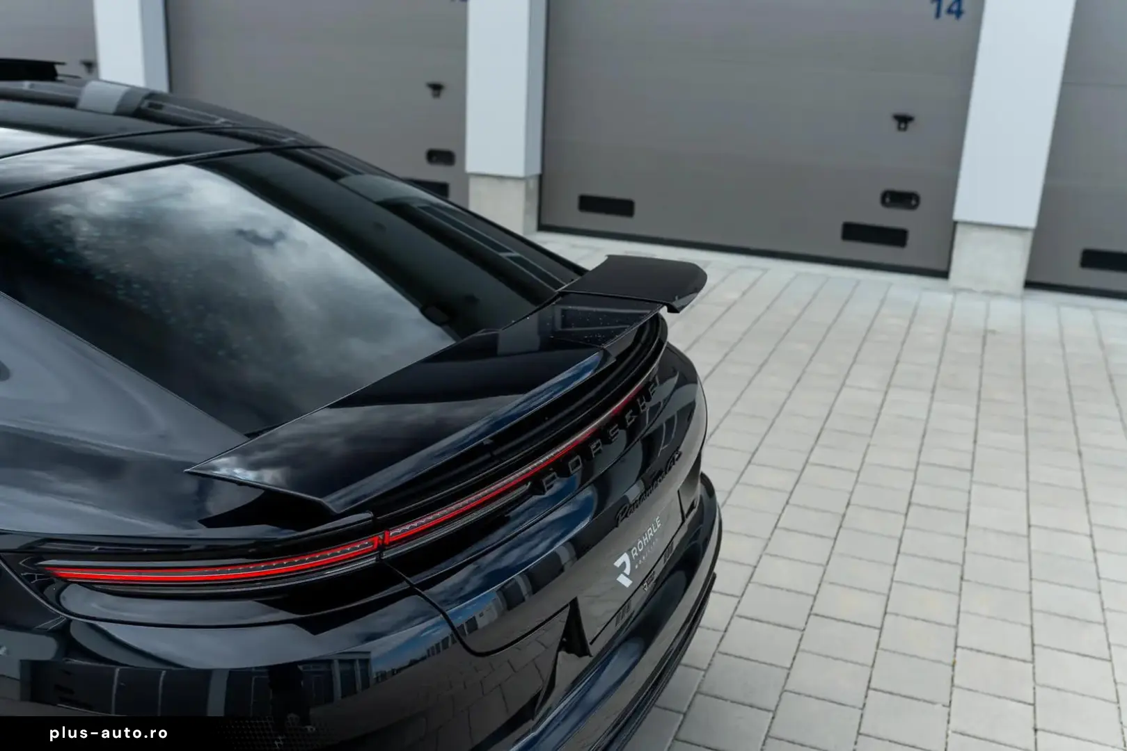 Porsche Panamera GTS   PD26   TV   18-Way