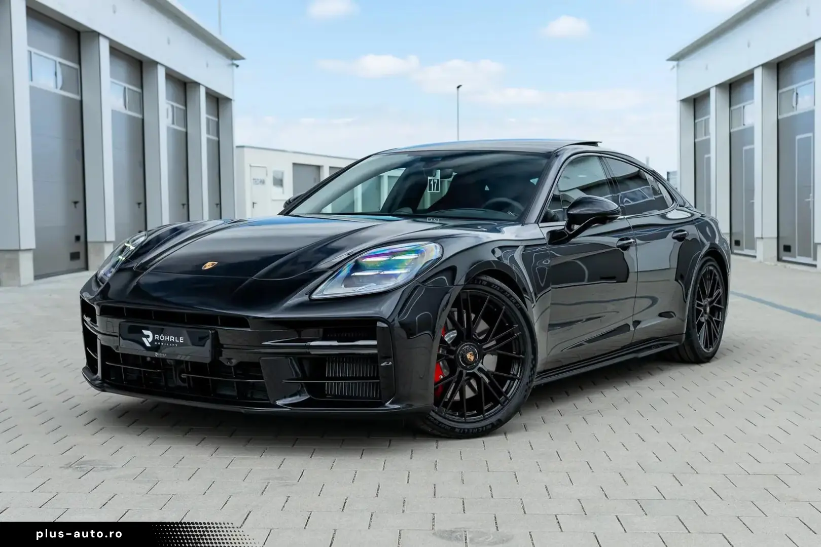 Porsche Panamera GTS   PD26   TV   18-Way