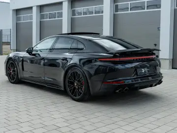 Porsche Panamera GTS   PD26   TV   18-Way