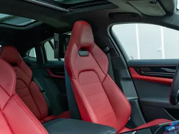 Porsche Panamera GTS   PD26   TV   18-Way