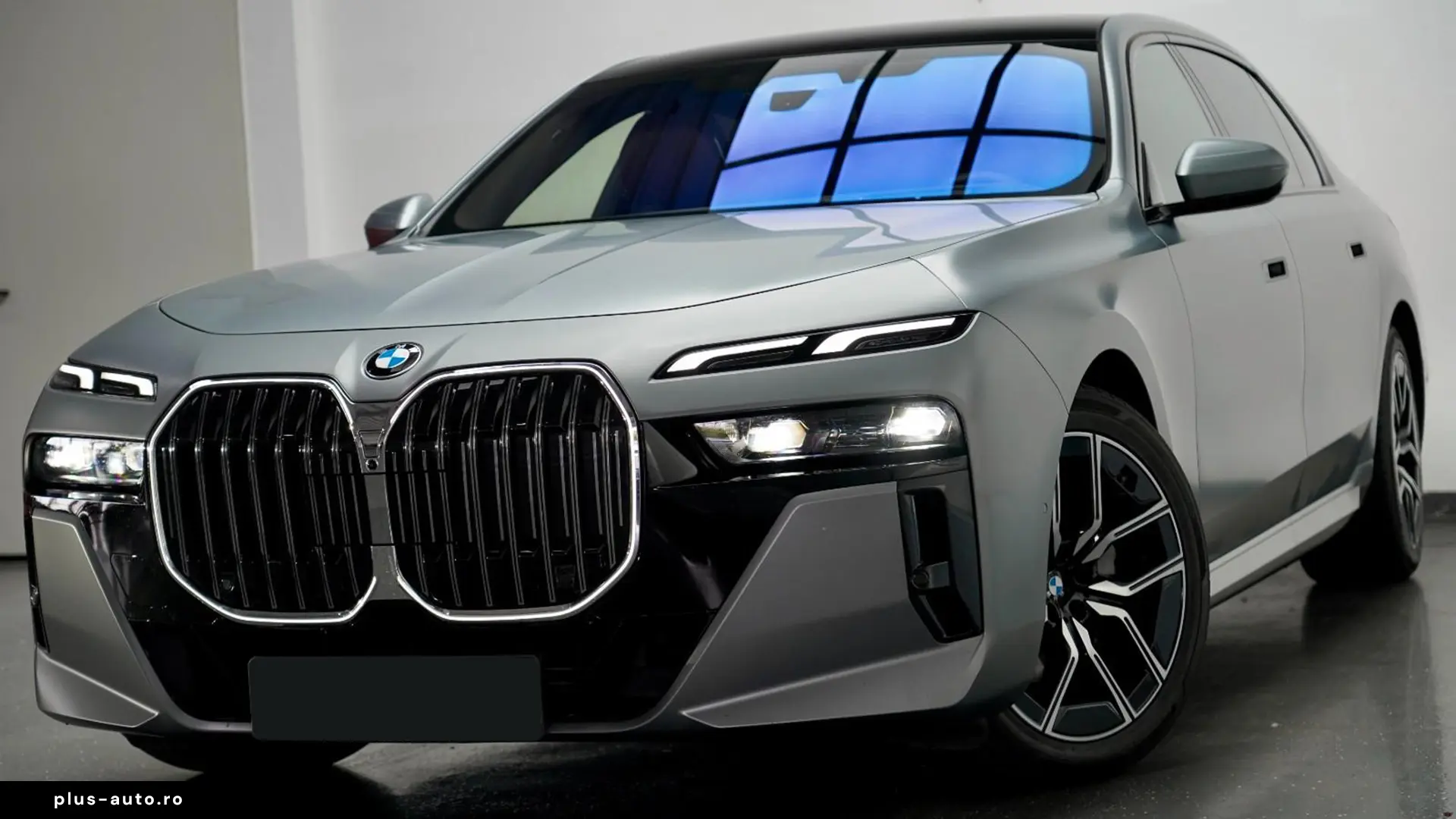 BMW 740d xDrive M Sport TV   Finanțare Leasing